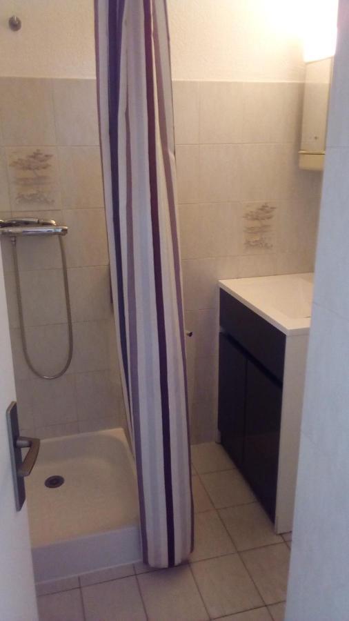 Studio De 27 M² + 70 M² De Jardin A 100 M Des Plages Cavalaire-sur-Mer Exteriör bild